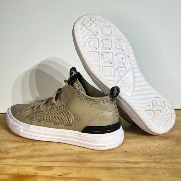 Converse All Star Classic Chuck Taylor Low Top Men's 7 - Picture 4 of 11